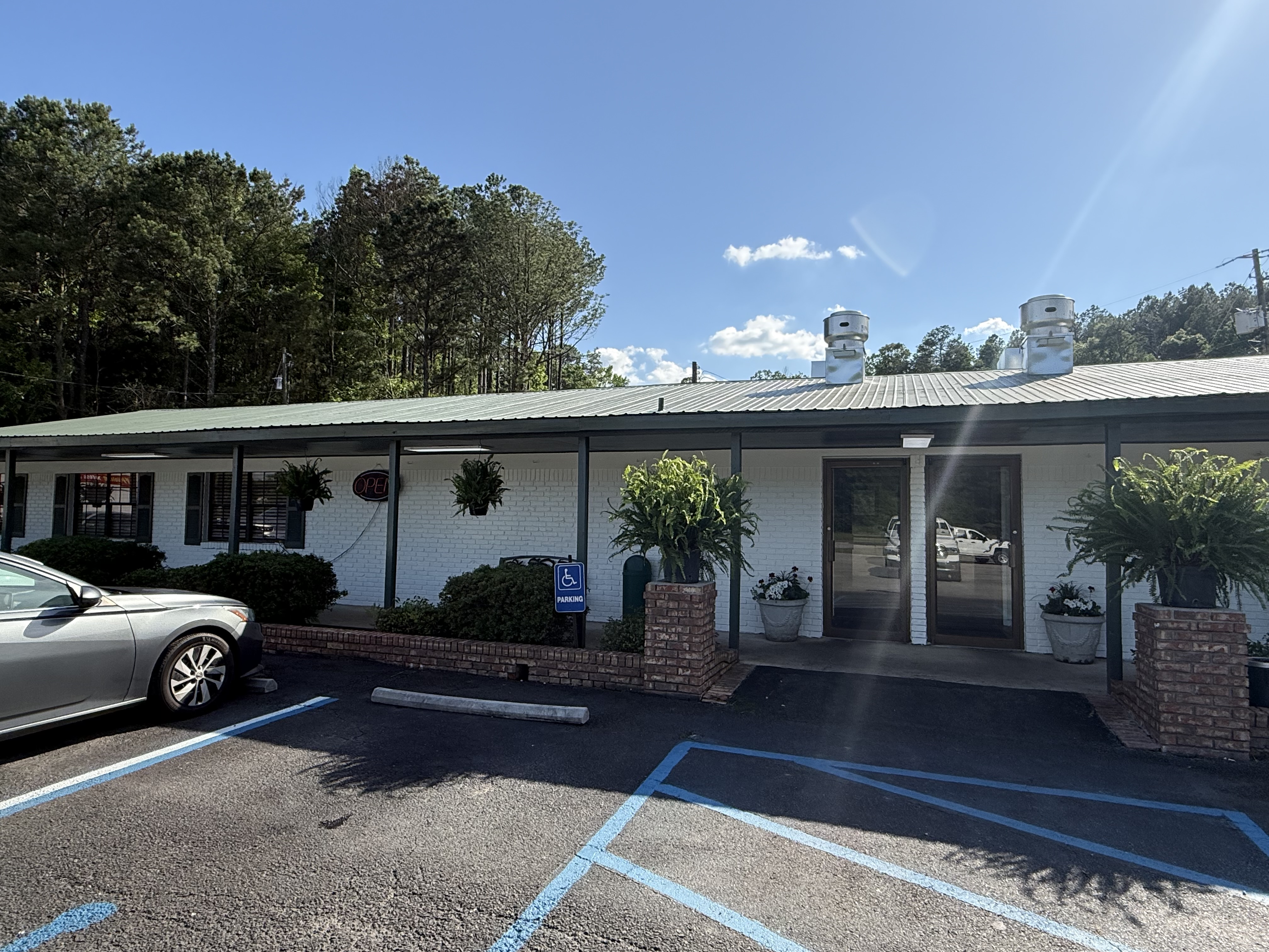 Green Top BBQ in Dora, AL (2)