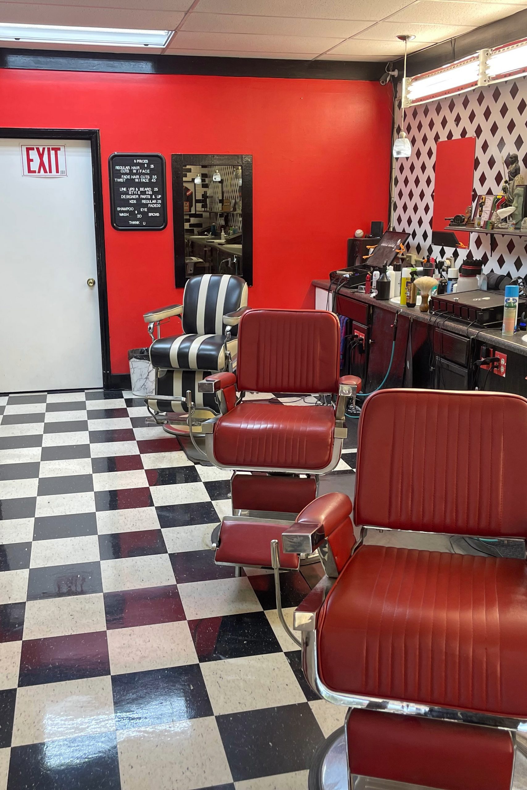 Tight Cuts Barber in High Point, NC (3)