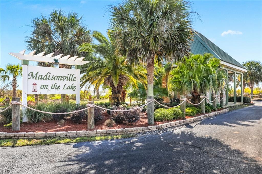Felicity Kahn & Associates in Mandeville, LA (6)