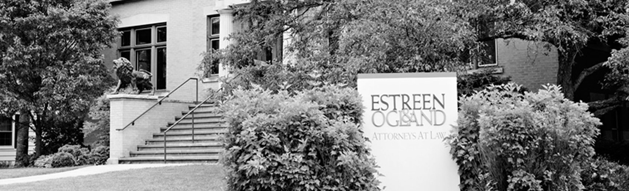 ESTREEN & OGLAND ATTORNEYS AT LAW in Hudson, WI