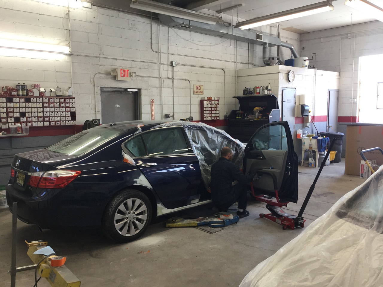 INTERSTATE 9W AUTO BODY AND SALES LLC in Closter, NJ (5)