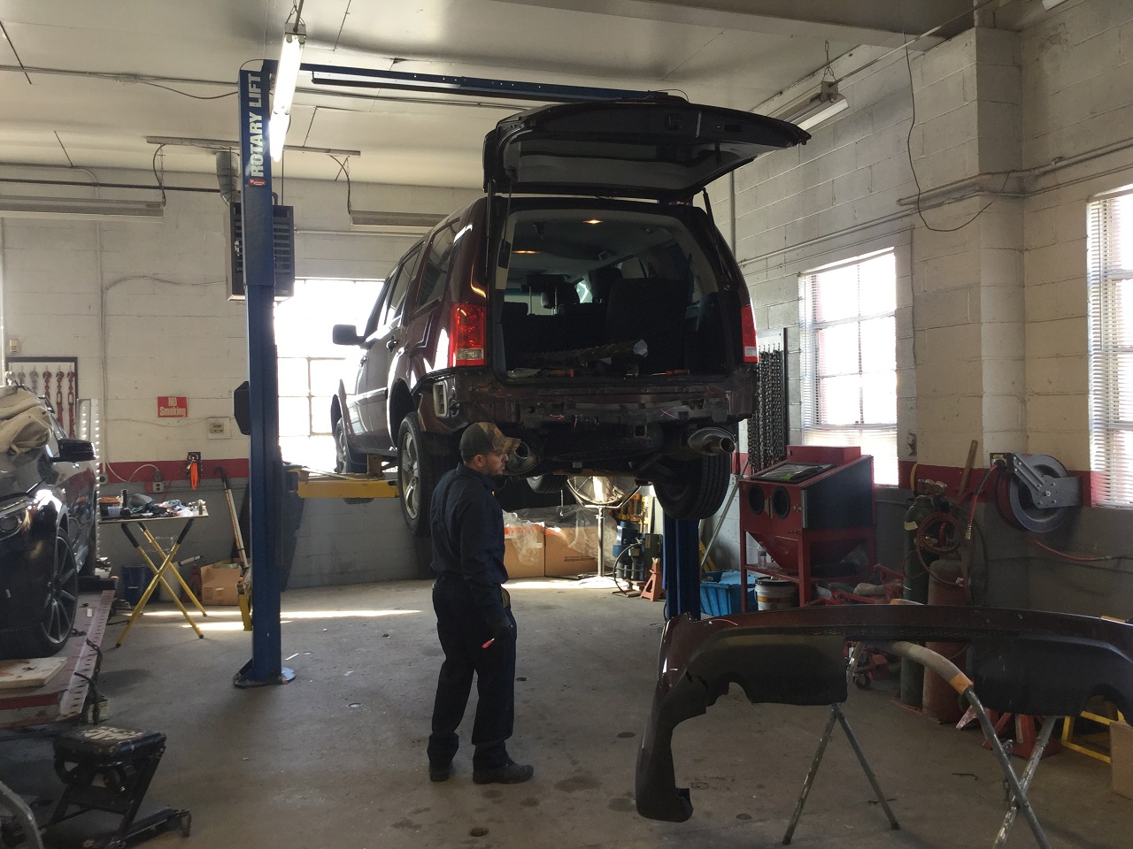 INTERSTATE 9W AUTO BODY AND SALES LLC in Closter, NJ (6)