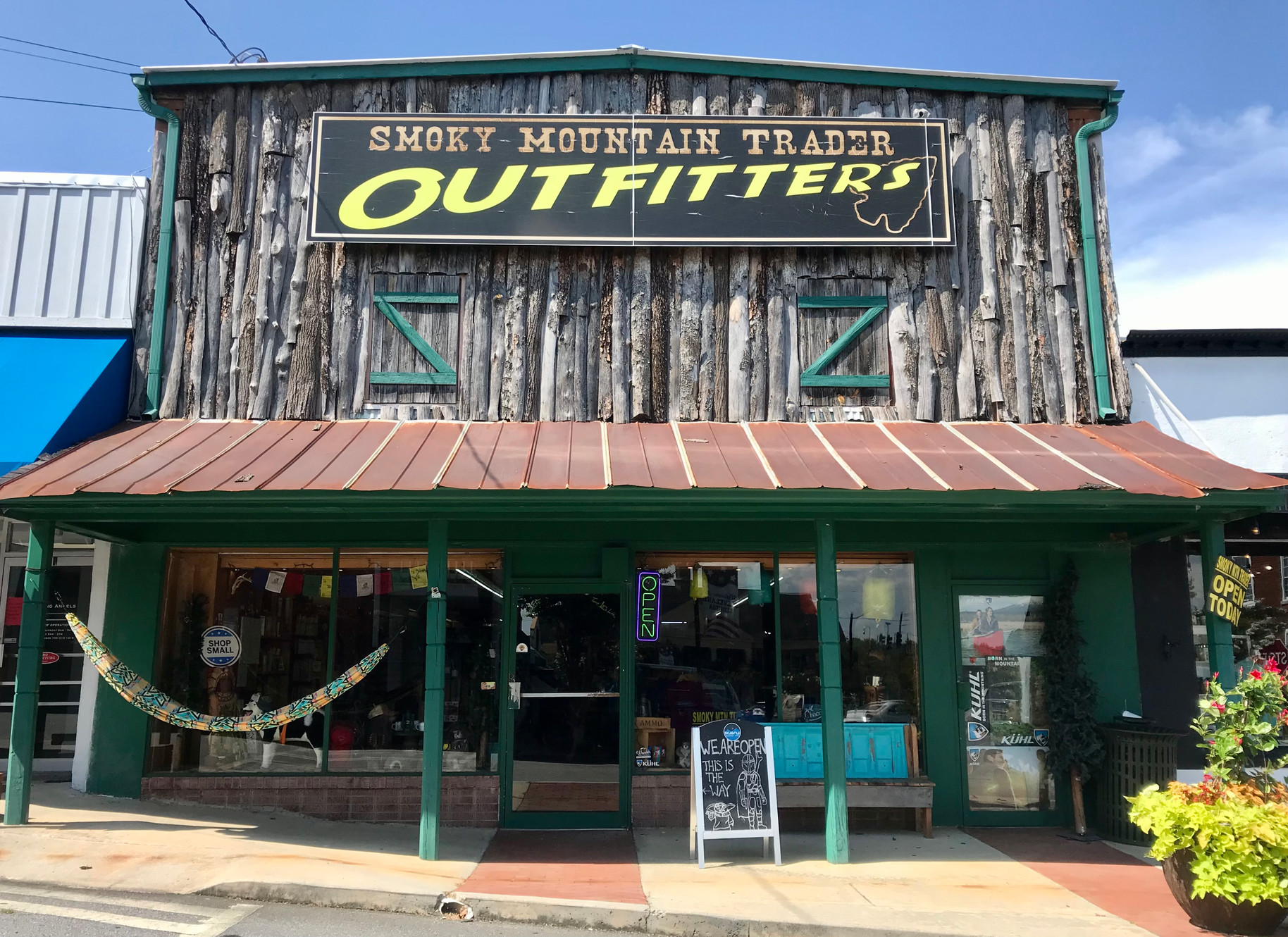 Smoky Mountain Trader in Cleveland, GA