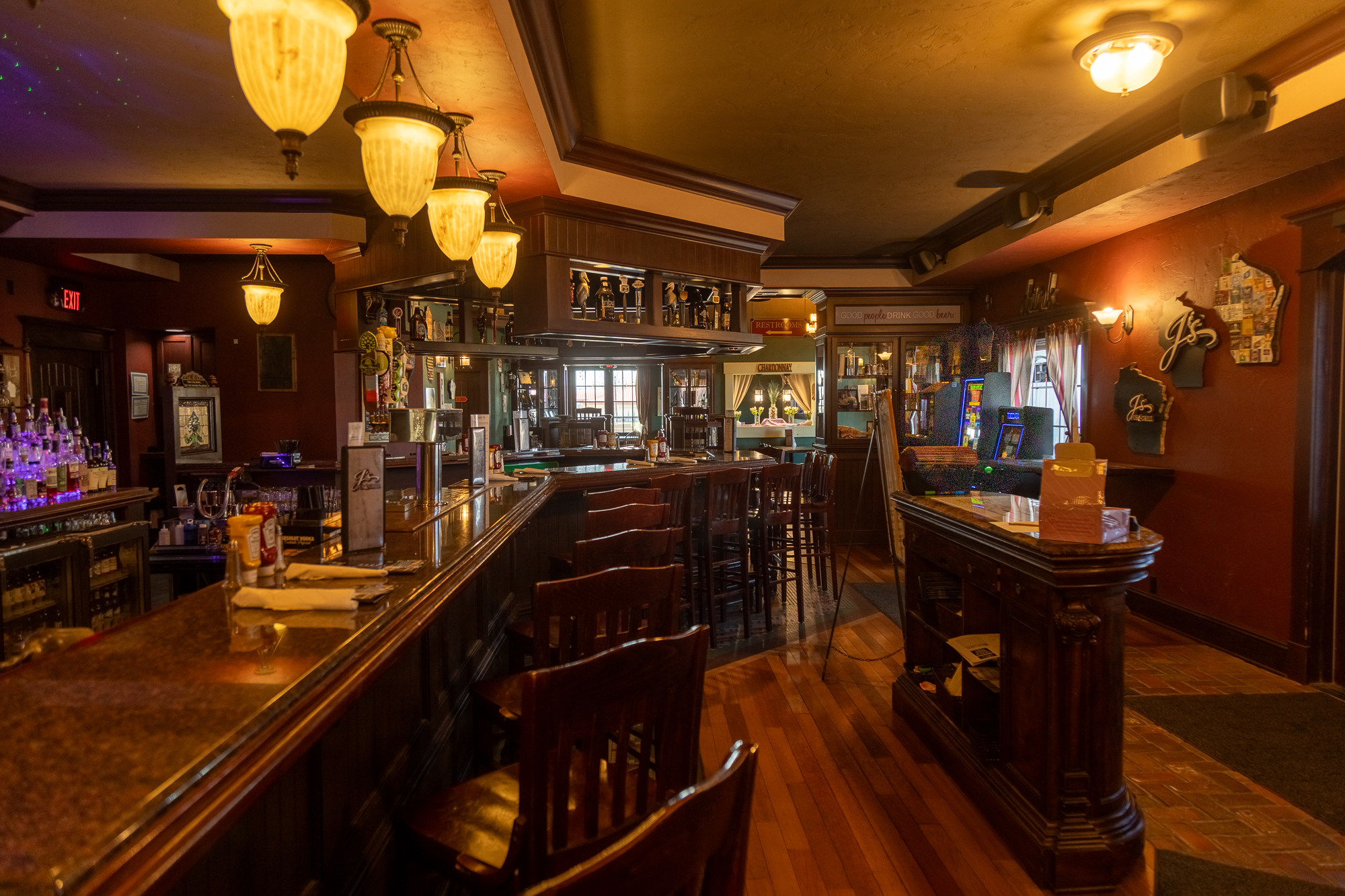 J's Pub & Grill in Reedsburg, WI