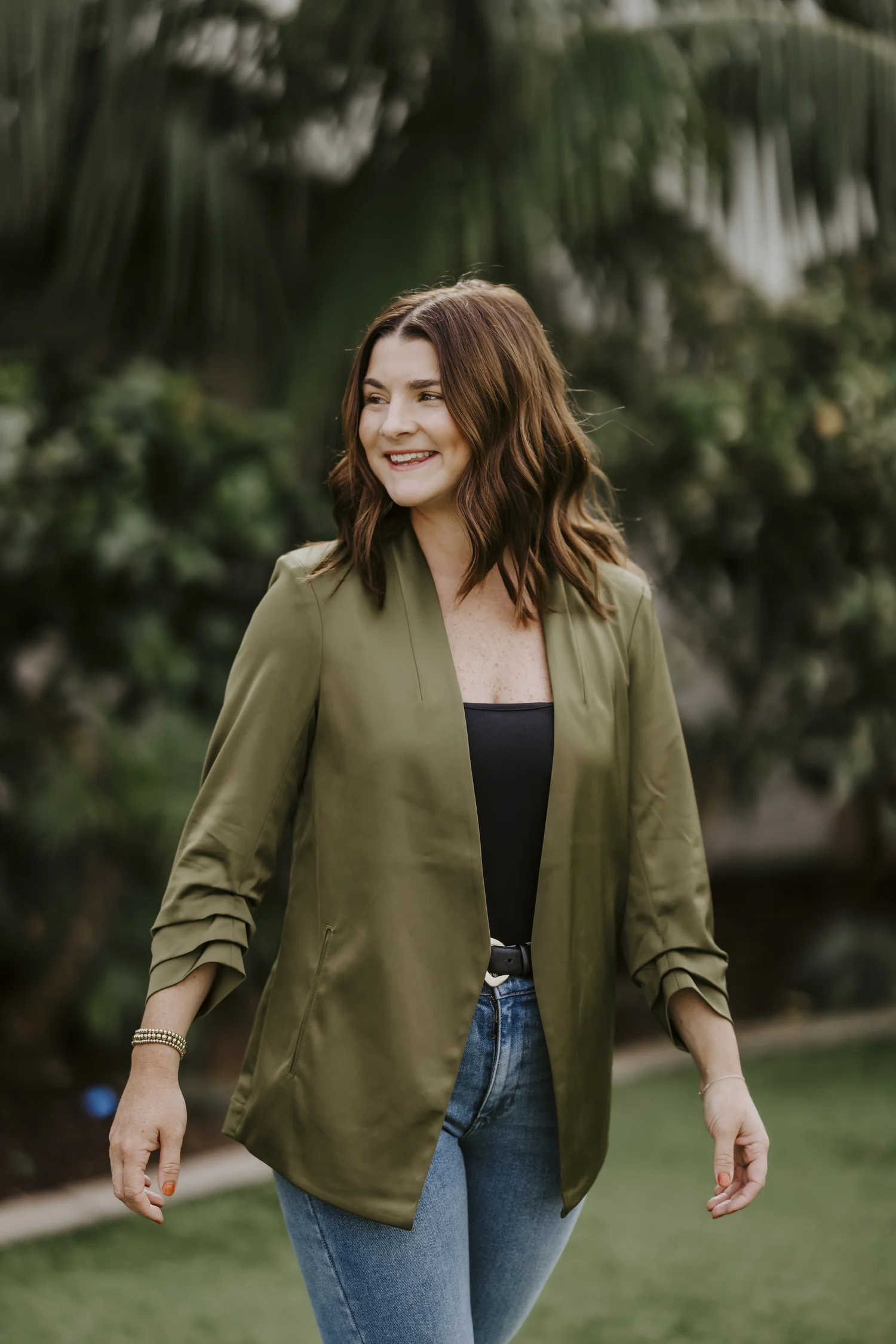 Taylor LaRosa Douglas Elliman Real Estate in San Diego, CA (4)
