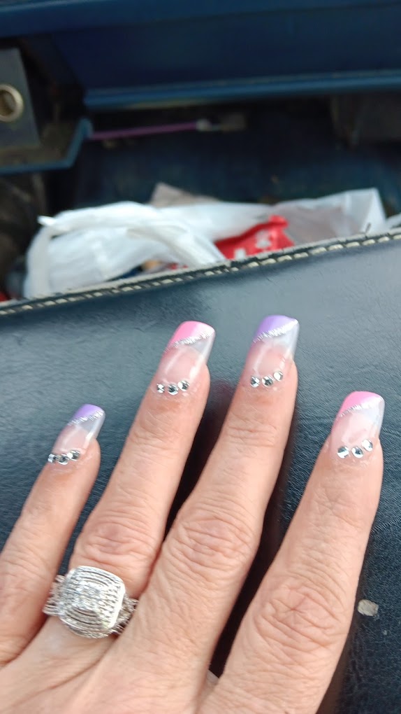 Nail Experts in Marlin, TX (3)