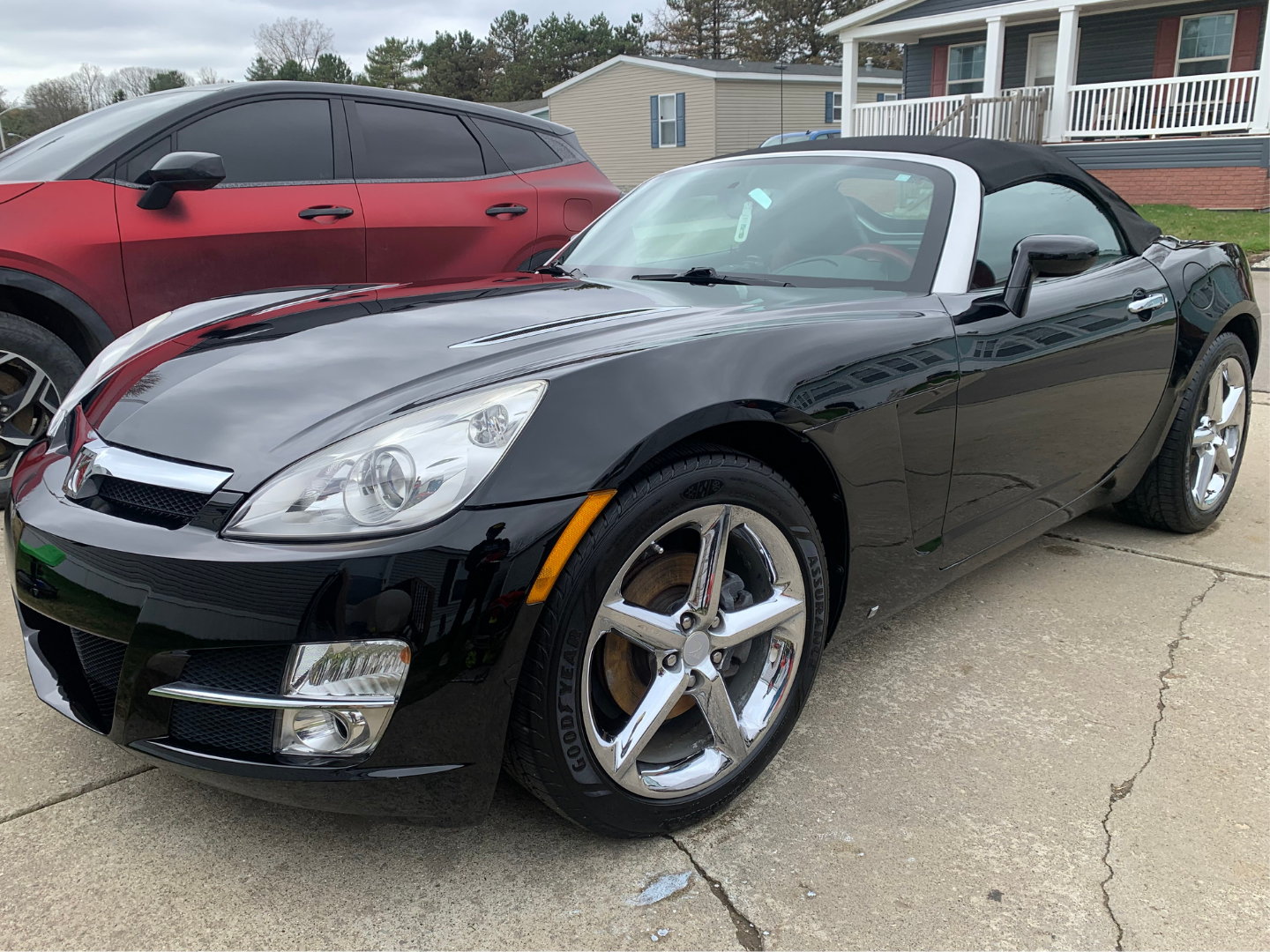 Clover Auto Spa And Window Tint in Waterford, MI (2)