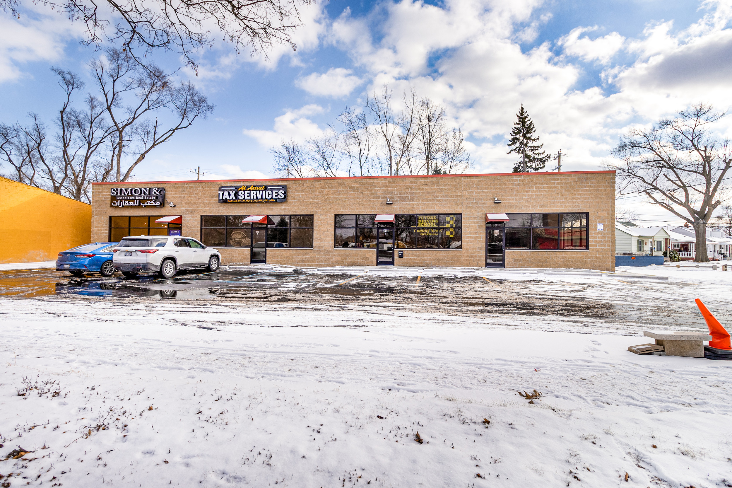 Simon & Associates Real Estate in Melvindale, MI