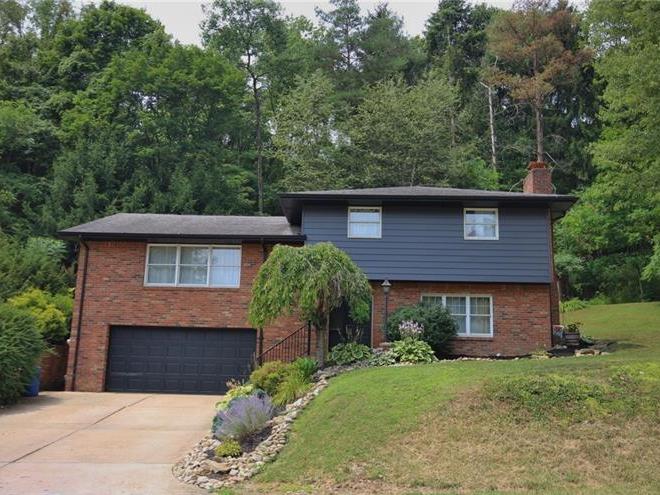 Deneen Krowicki, Real Estate Agent in Greensburg, PA (5)