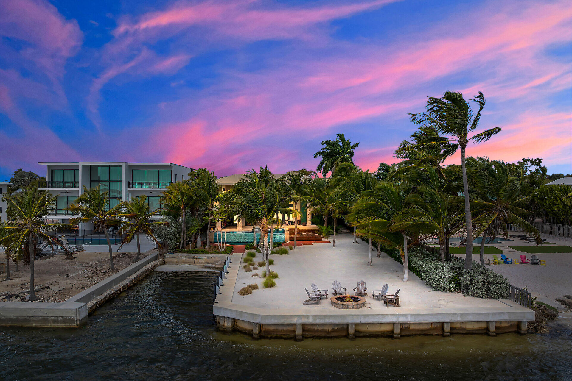 Alina Davis in Islamorada, FL (4)