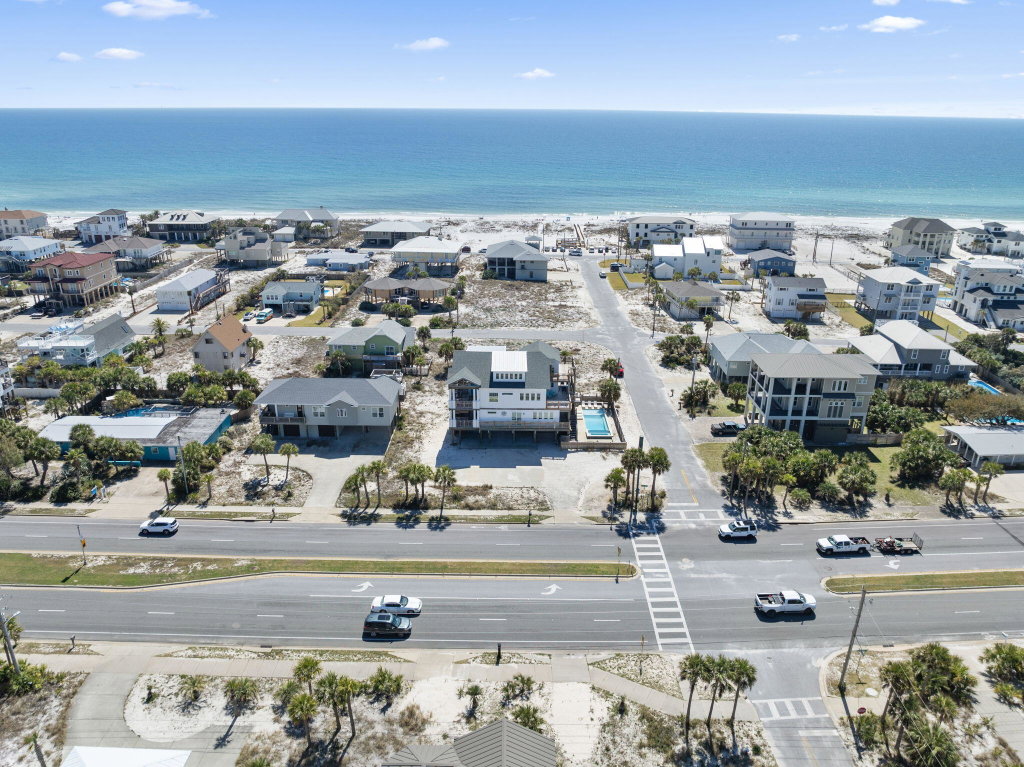 Susan Carleton - Broker/Owner in Pensacola, FL (2)