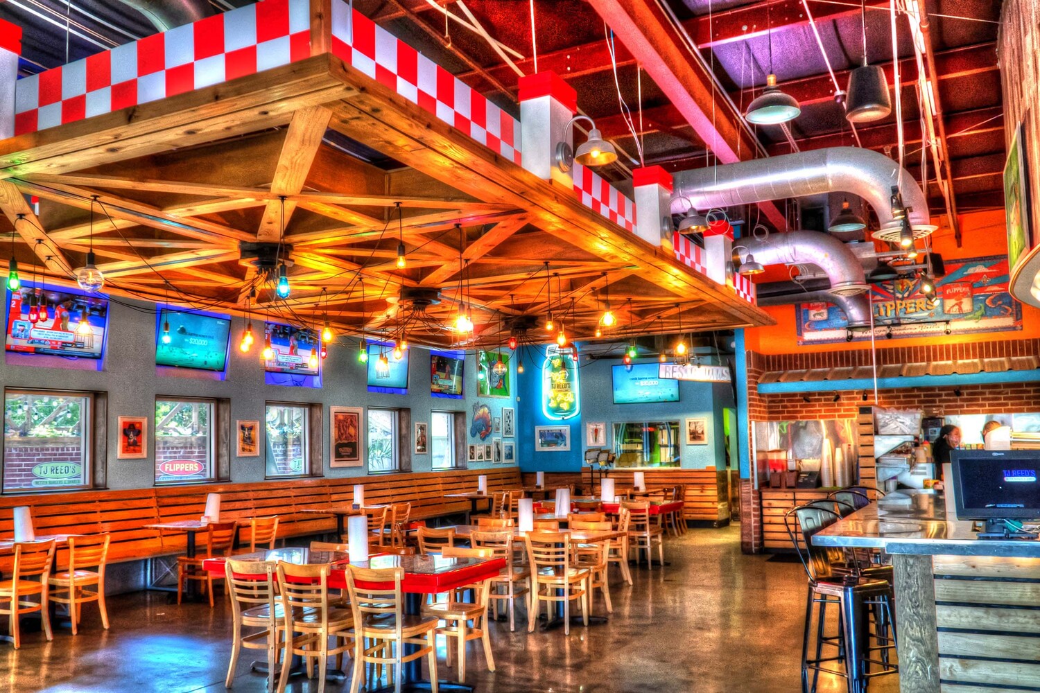 Flippers Coastal Seafood in Dickinson, TX (2)