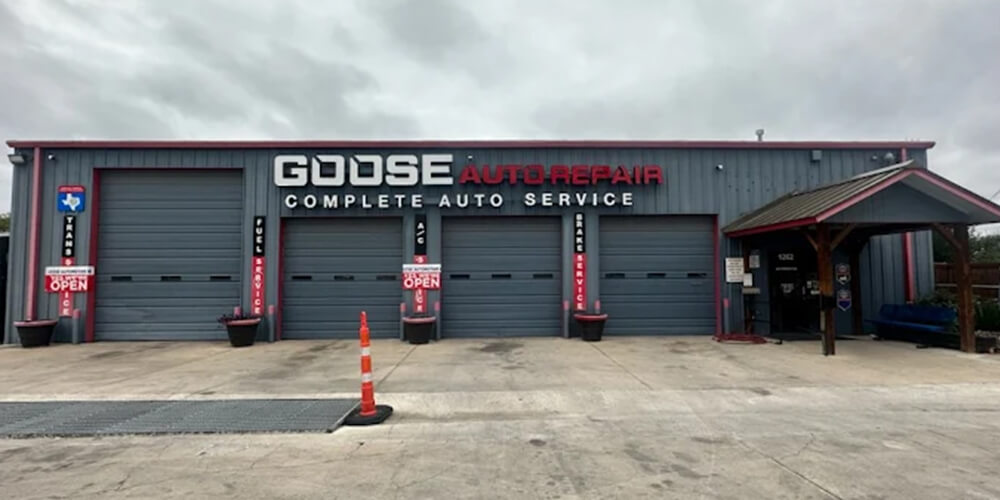 Goose Auto Repair - Bandera in San Antonio, TX