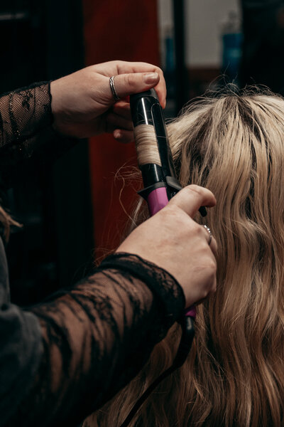 Hairwaves Salon in Royston, GA (2)