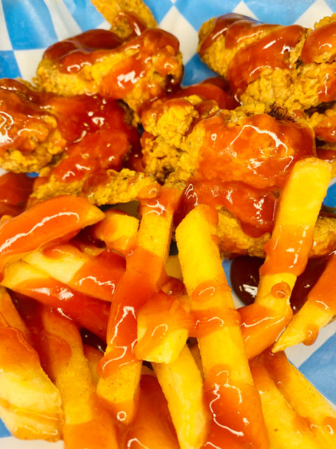 Kelly Catering Co Carryout Restaurant Ribs & More in Cleveland, OH (5)