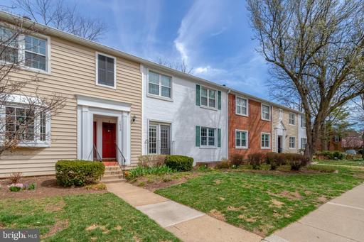 Nesbitt Realty in Alexandria, VA (2)