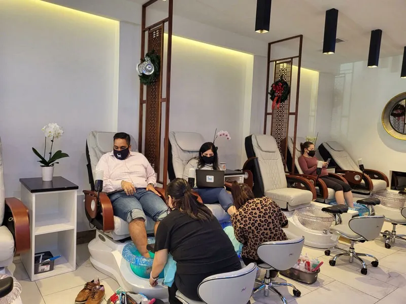 Krystal Nail Spa - Falls Church in Falls Church, VA (5)