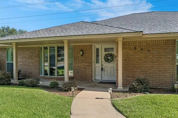Tolechia Lane - TD Realty in Fort Worth, TX (6)