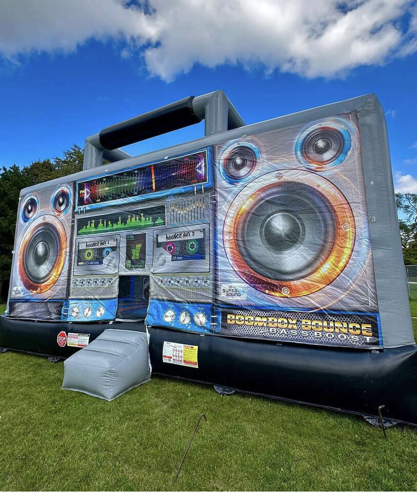 Jump Street Inflatables in Chipley, FL (2)