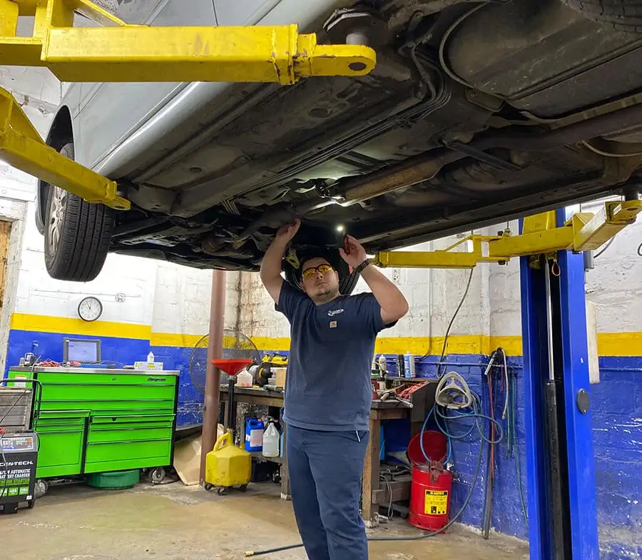 Far East Motors Auto Repair in Silver Spring, MD (3)