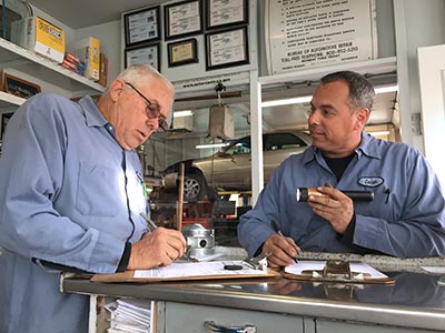 Woods Auto Repair in Yucca Valley, CA (2)