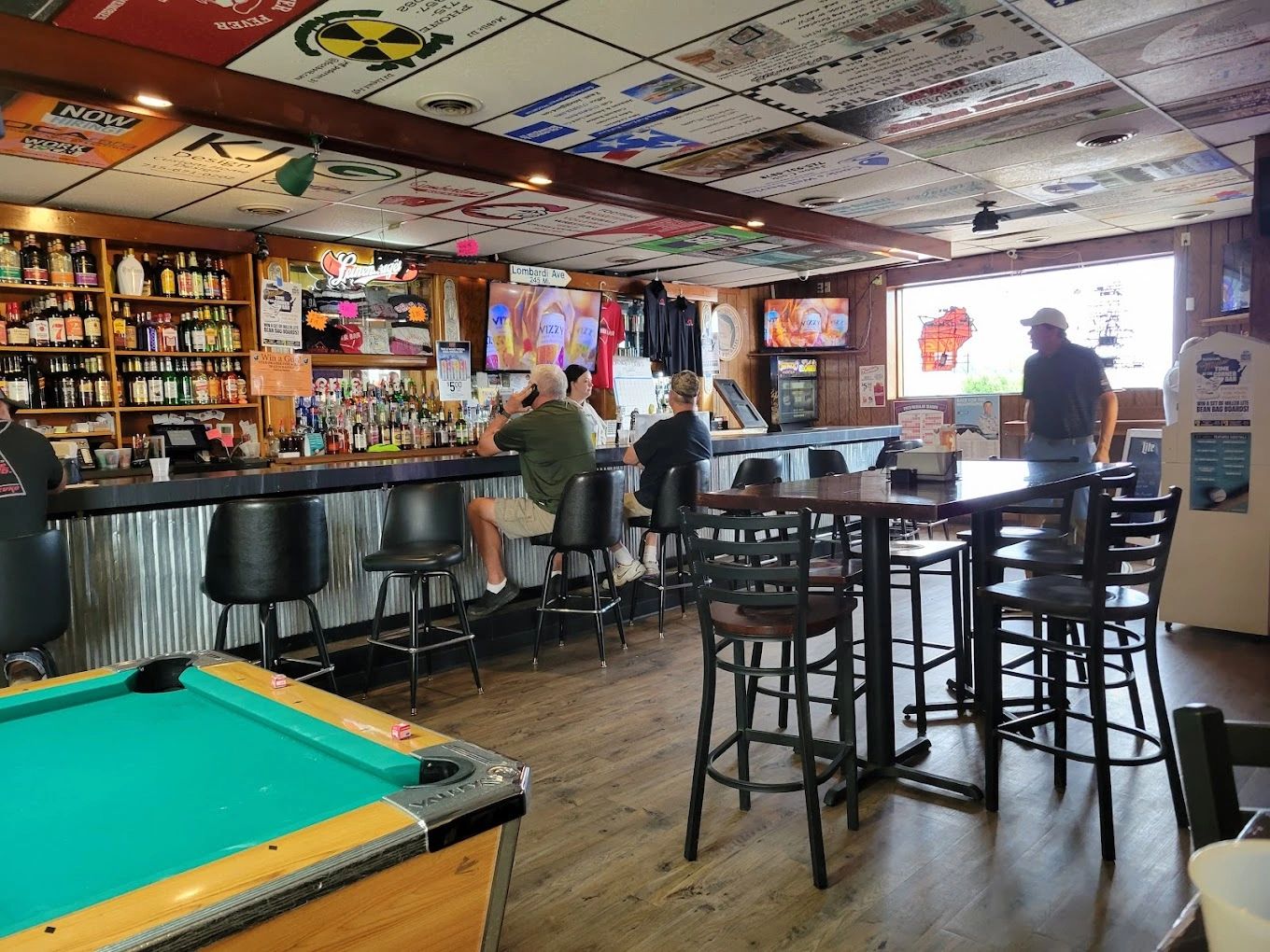 Corner Bar and Restaurant in Cumberland, WI