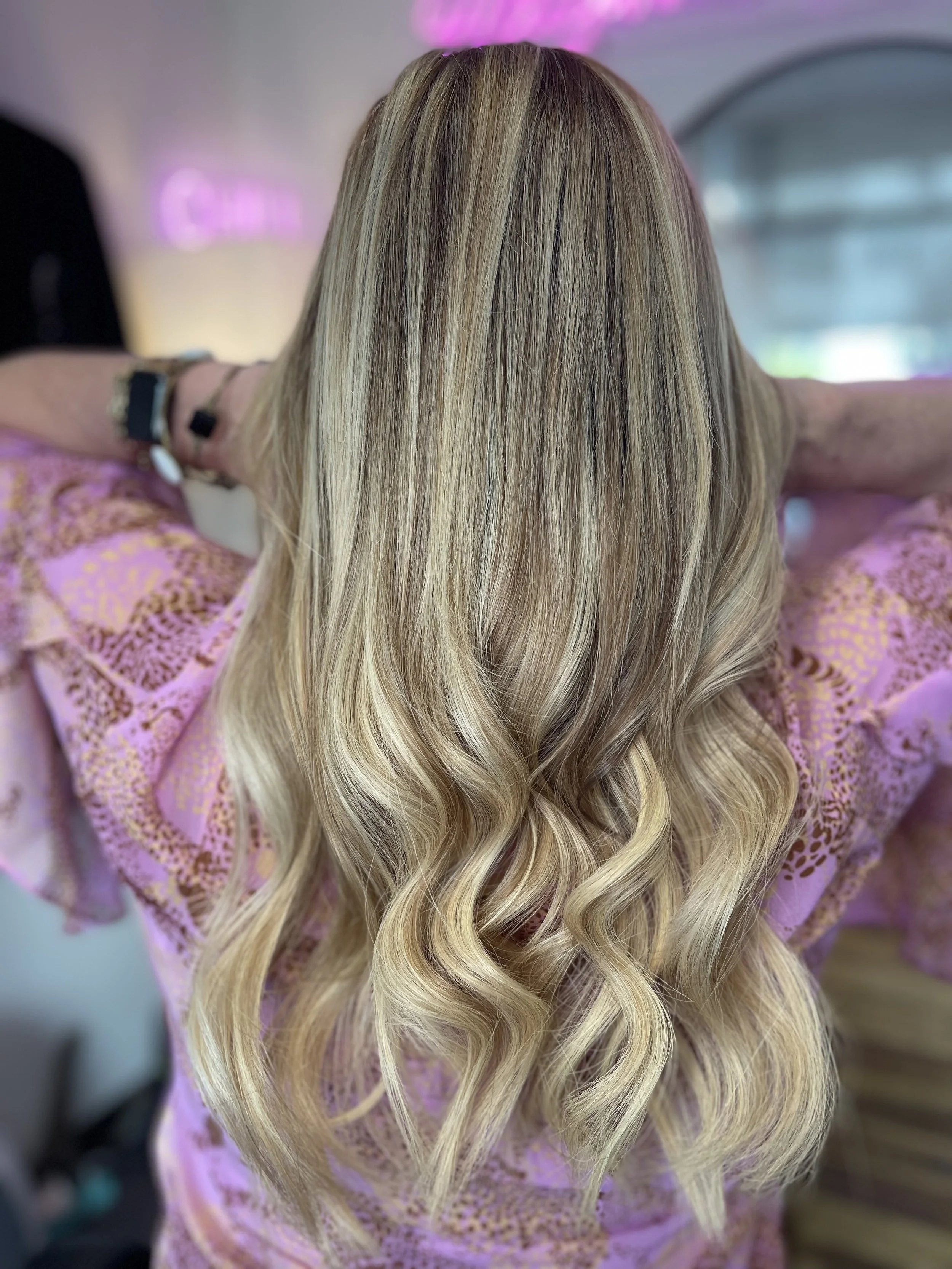 Hollywood Hair by Robin in Sarasota, FL (2)