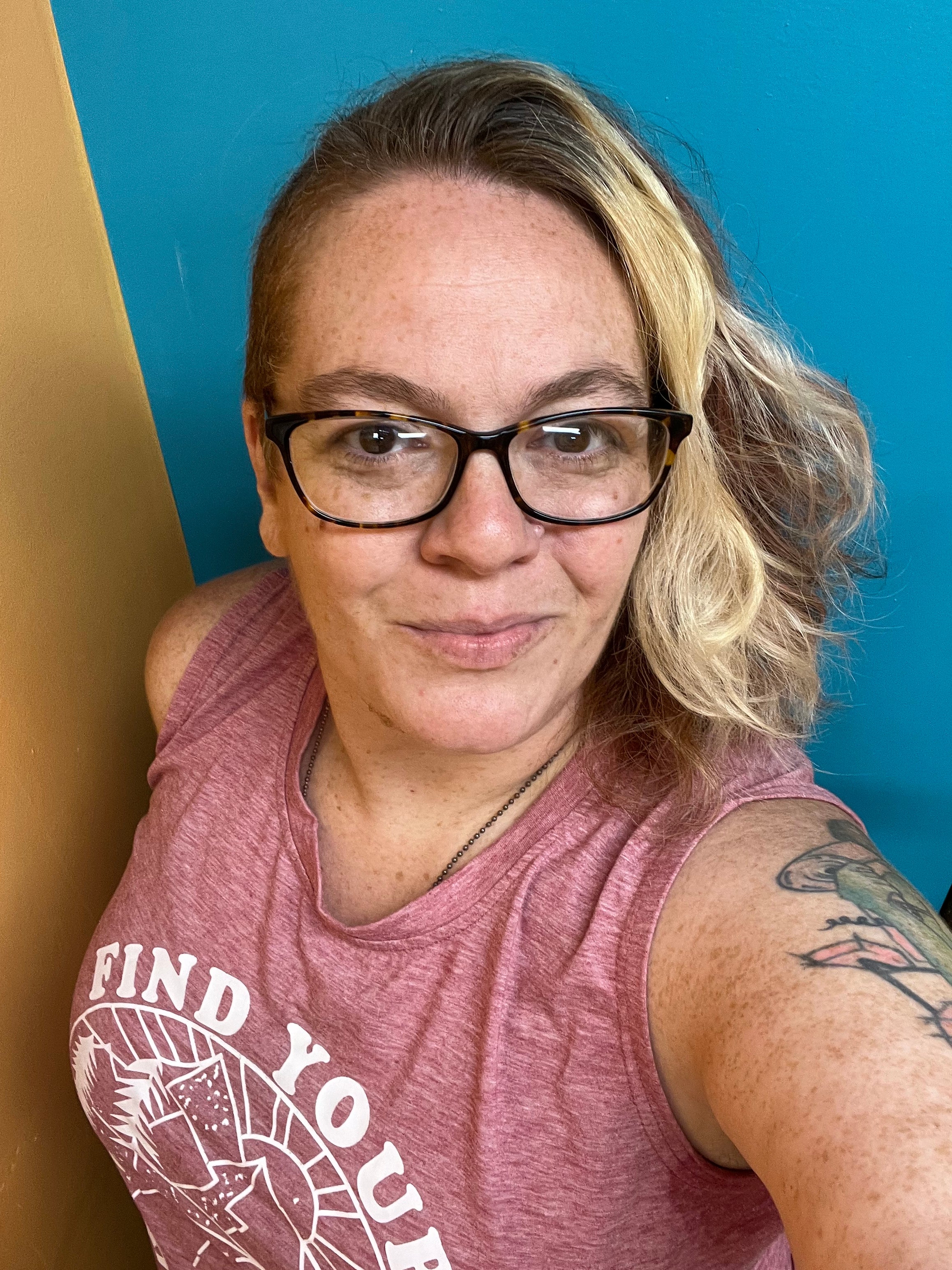 Restored Cuts Barber Co. Formally the hippie hipster in Rittman, OH