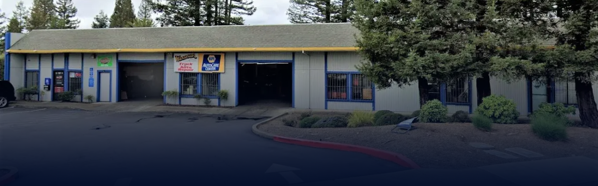 Windsor Truck & Auto Service in Windsor, CA