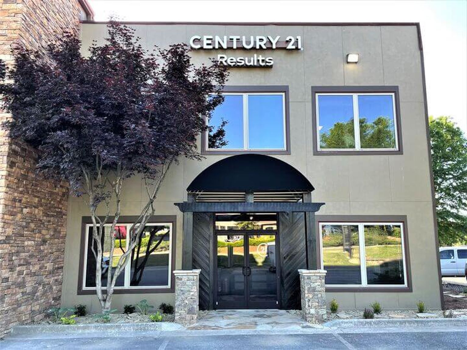 Terry Swanson - Century 21 Results in Cumming, GA (4)