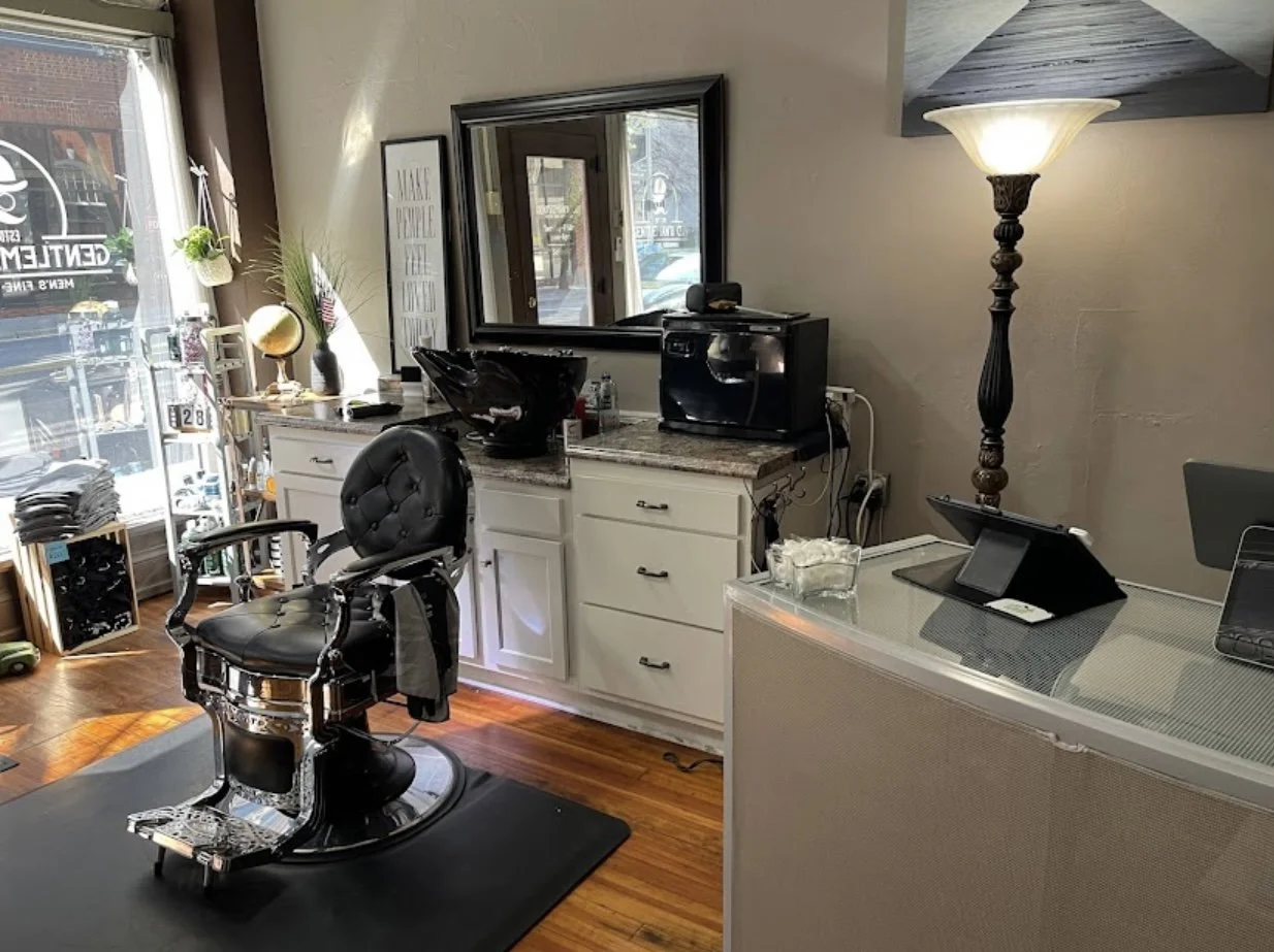 Gentleman's Cut (Men's Fine Grooming) in Roanoke, VA