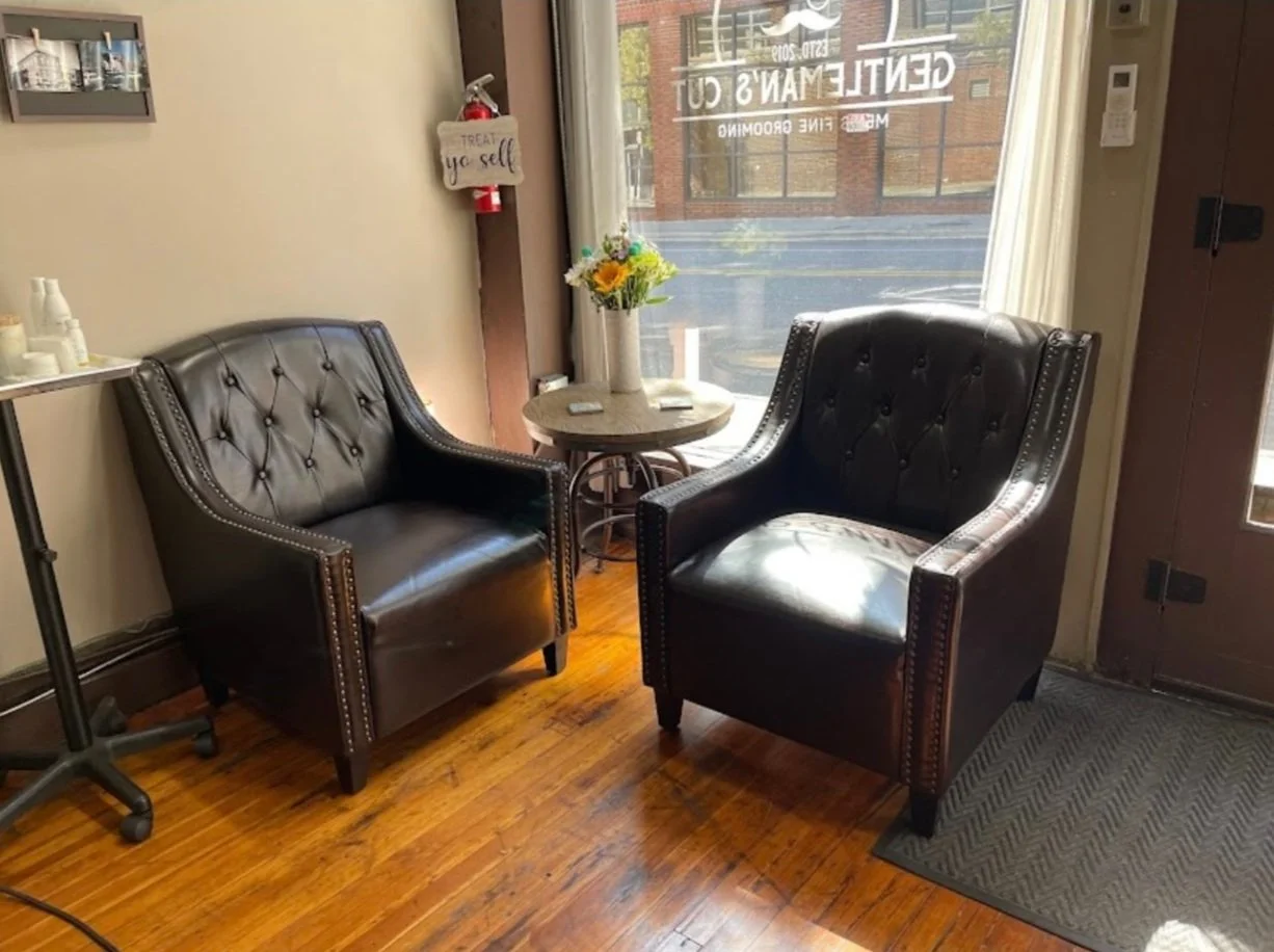Gentleman's Cut (Men's Fine Grooming) in Roanoke, VA (3)