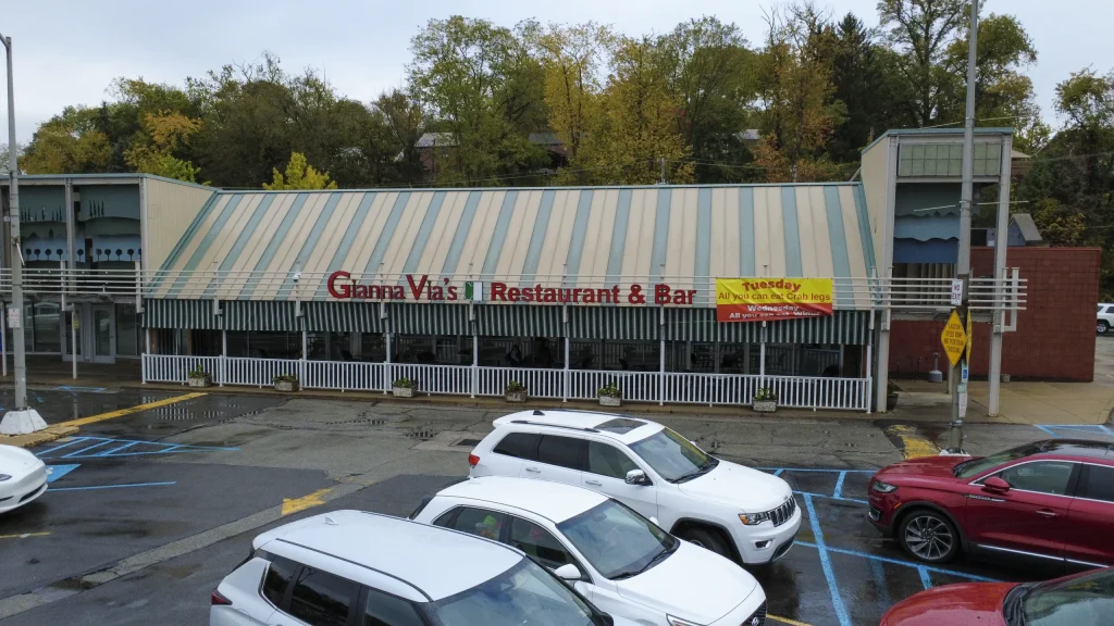 Gianna Vias Restaurant & Bar in Pittsburgh, PA (5)