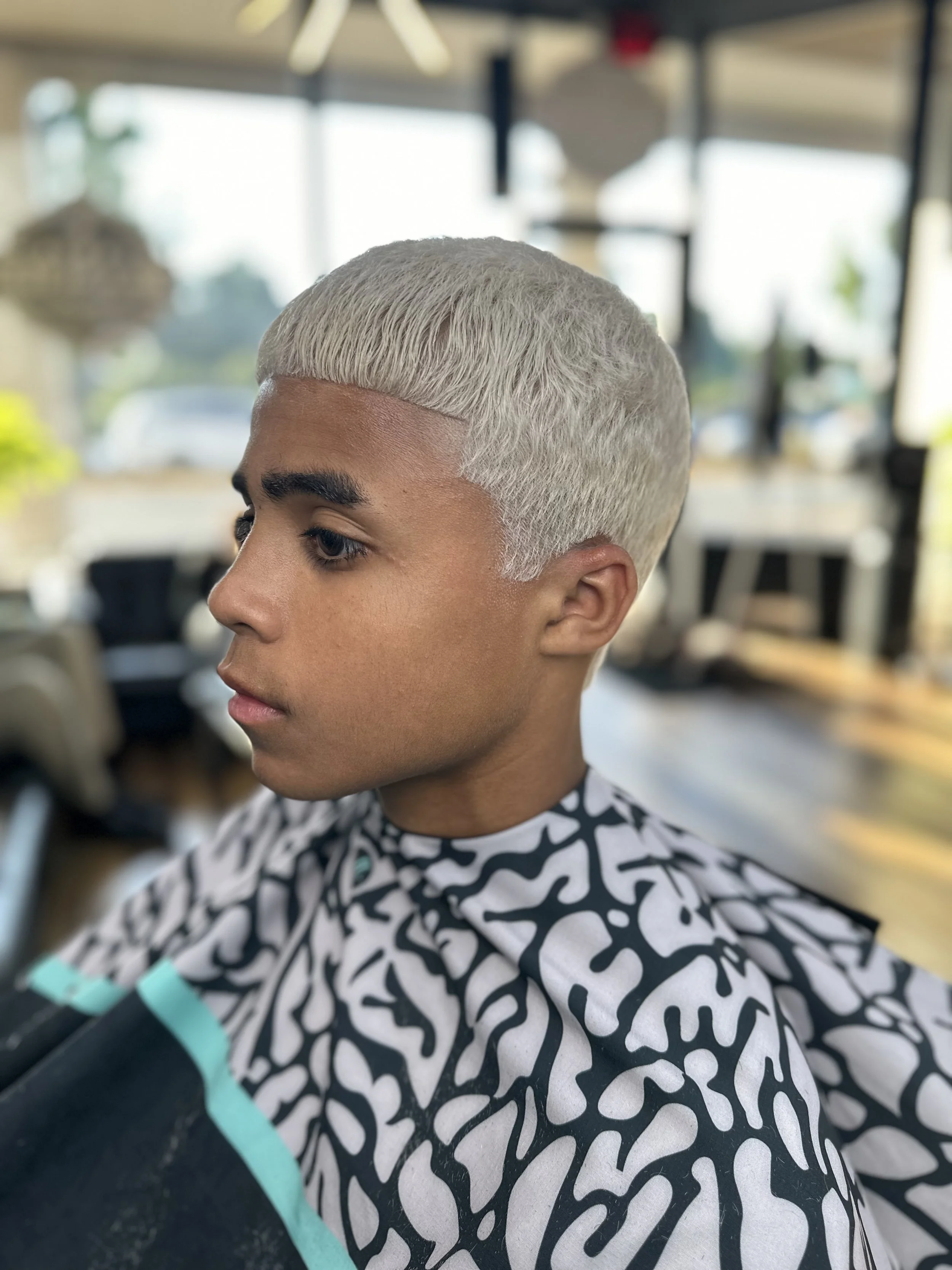 Carte Blanche Barber Social in Vienna, VA (2)