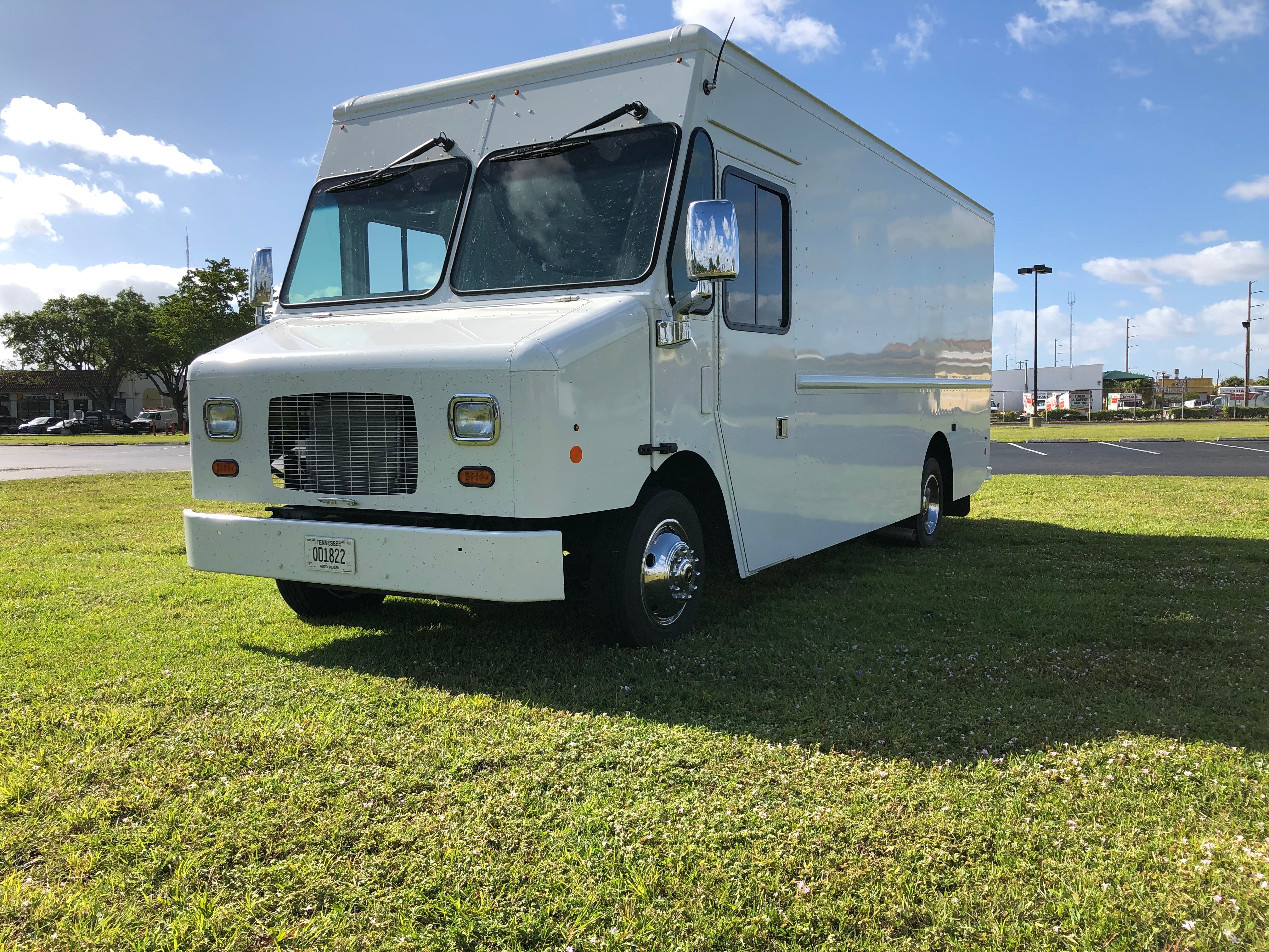 Heat Custom Food Truck Builders & Wraps in West Park, FL