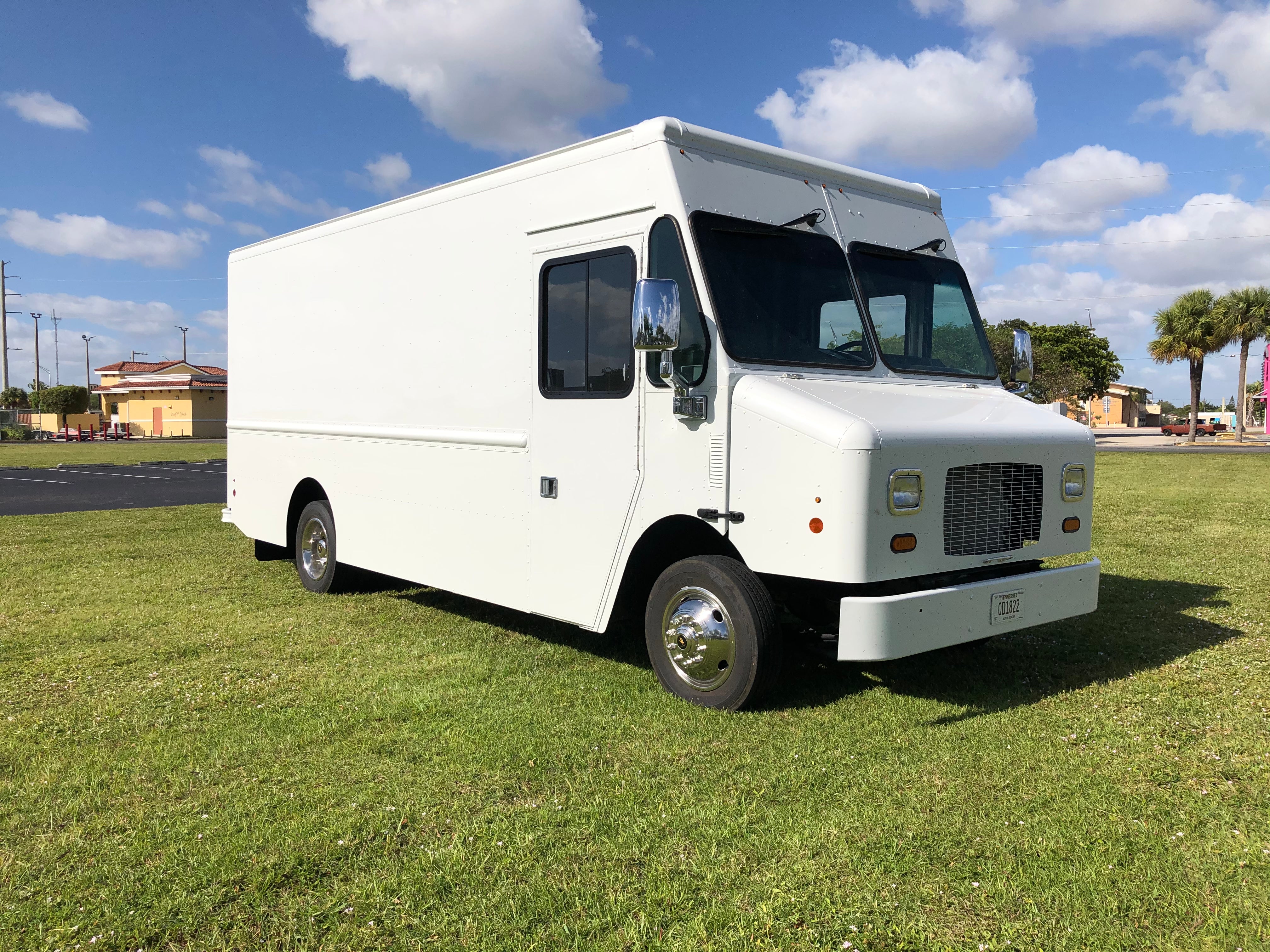 Heat Custom Food Truck Builders & Wraps in West Park, FL (3)