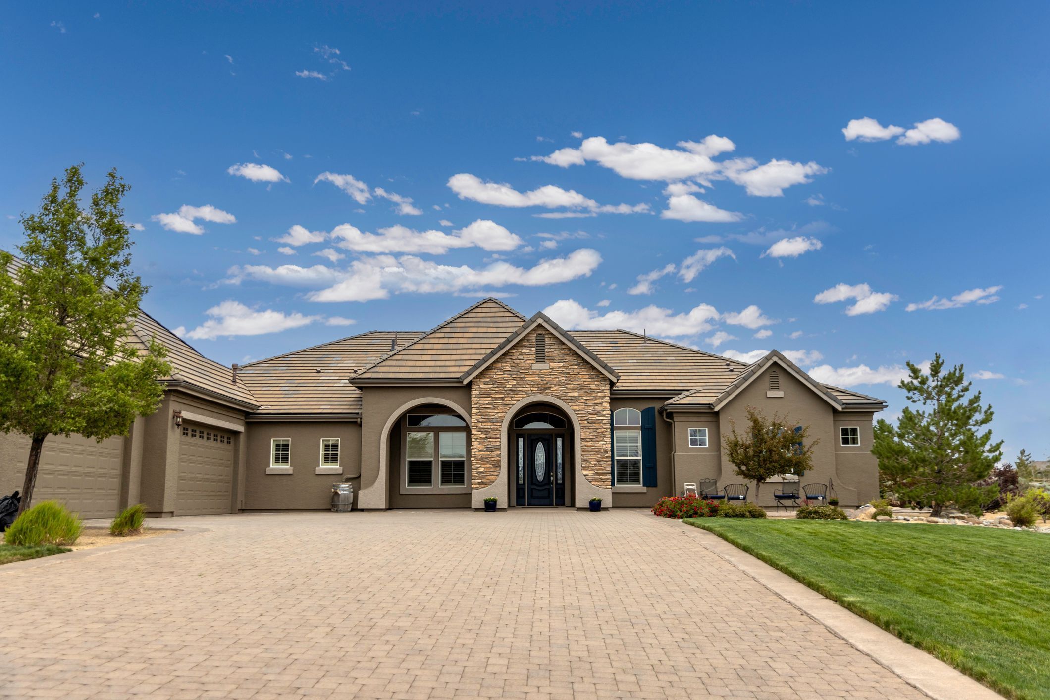 The Debra West Team at RE/MAX Elite Group in Wichita Falls, TX (3)