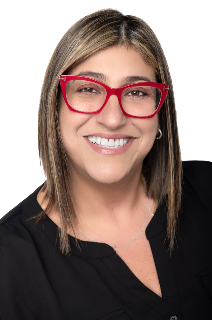 Malka Douek Best In The Market Realty Inc in Fresh Meadows, NY
