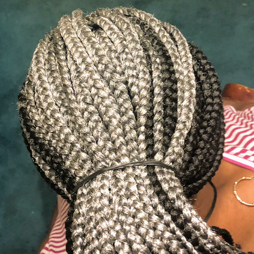 Winnie African hair braiding in Jamaica, NY