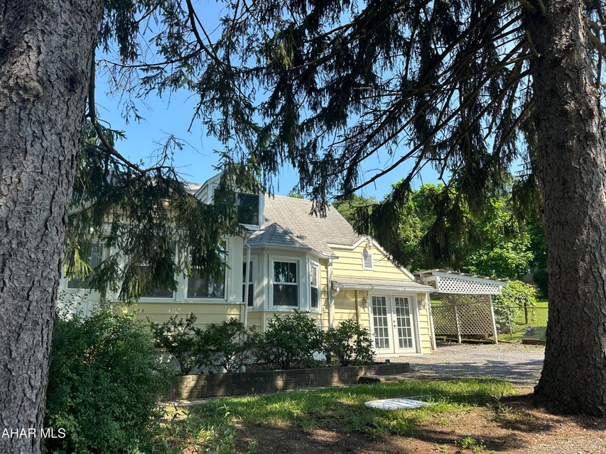 Stultz Real Estate in Hollidaysburg, PA (2)
