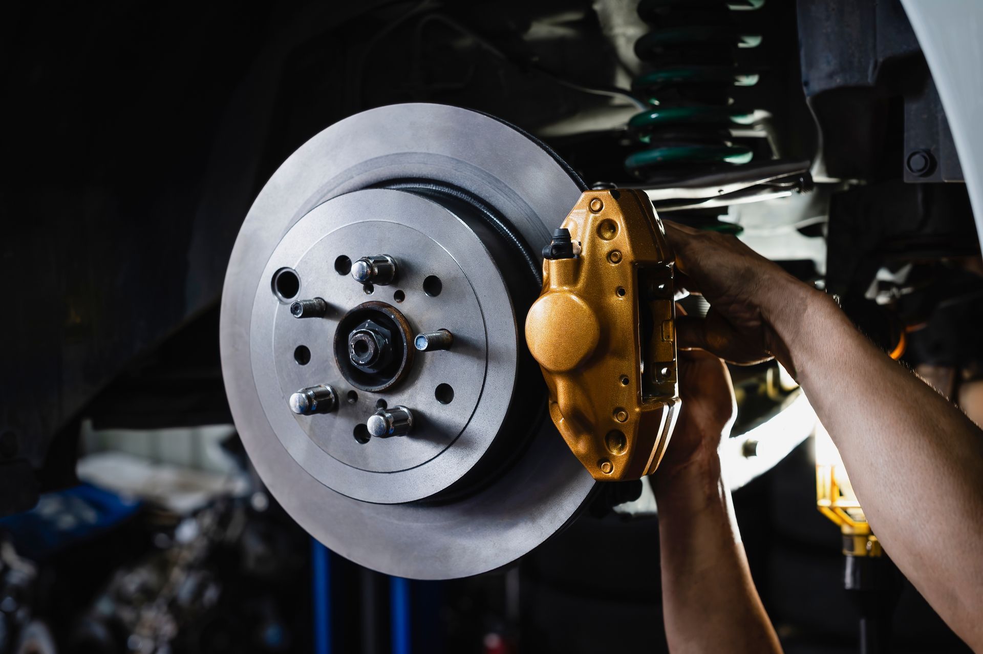 Deluxe Paint & Body Works in Charlotte, NC (4)