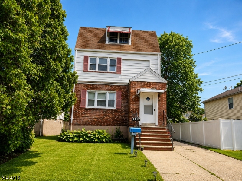 FloroStone Realty Inc. in Roselle Park, NJ