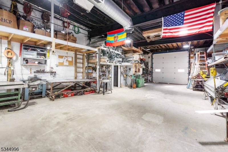 FloroStone Realty Inc. in Roselle Park, NJ (3)