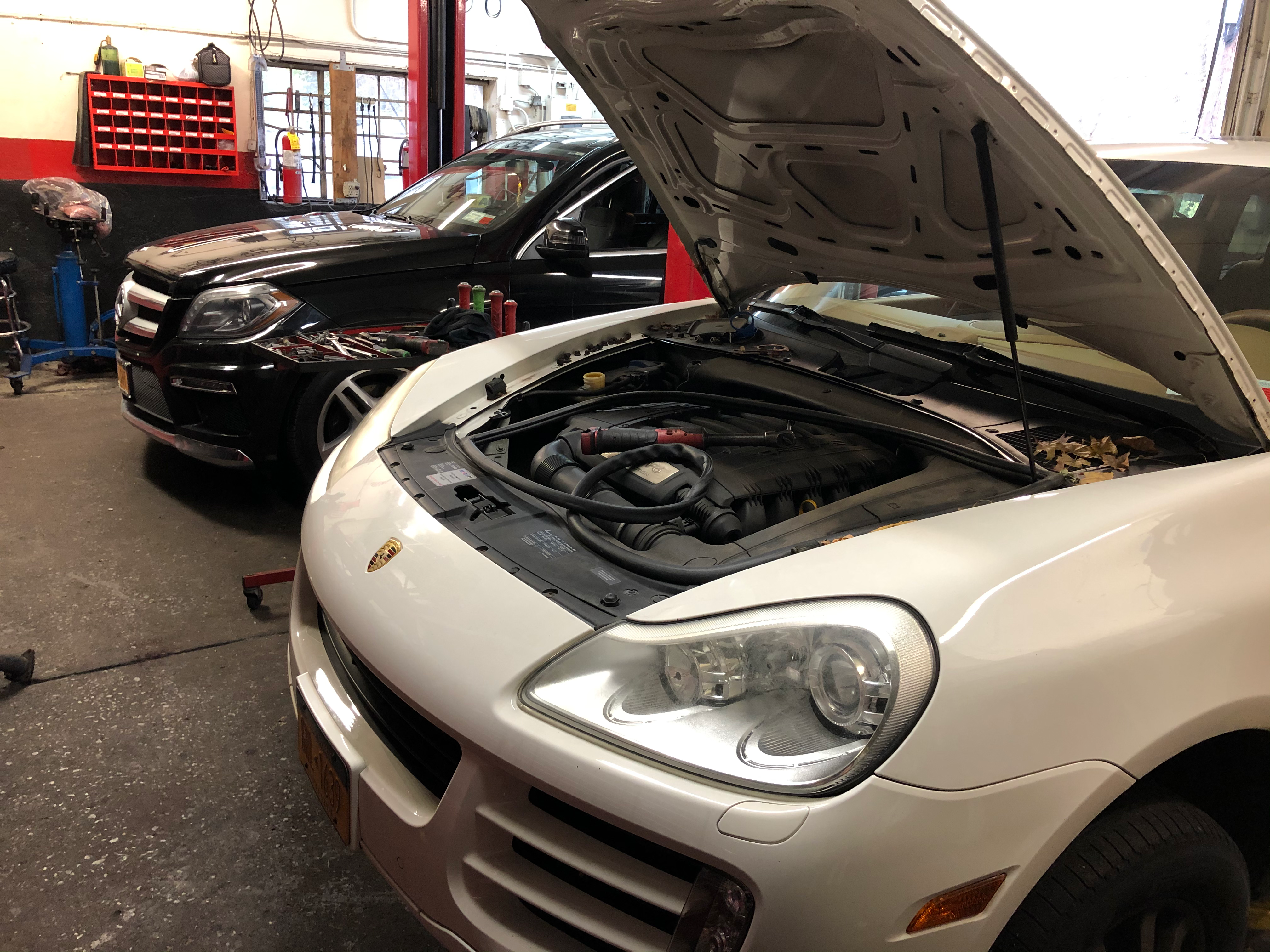 Autobahn Motors, Inc. in New Rochelle, NY (2)