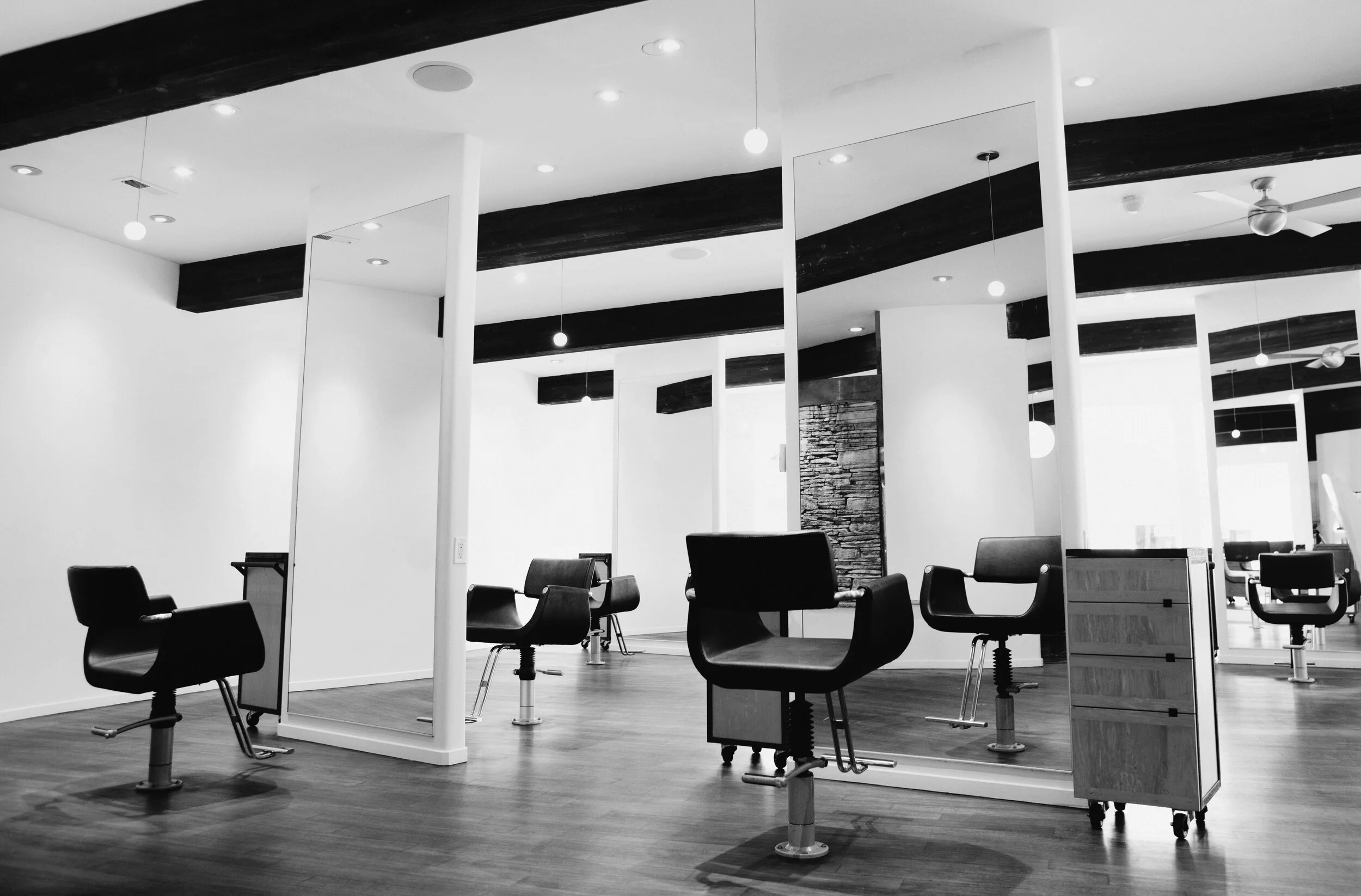 Oya Salon in Monterey, CA (5)