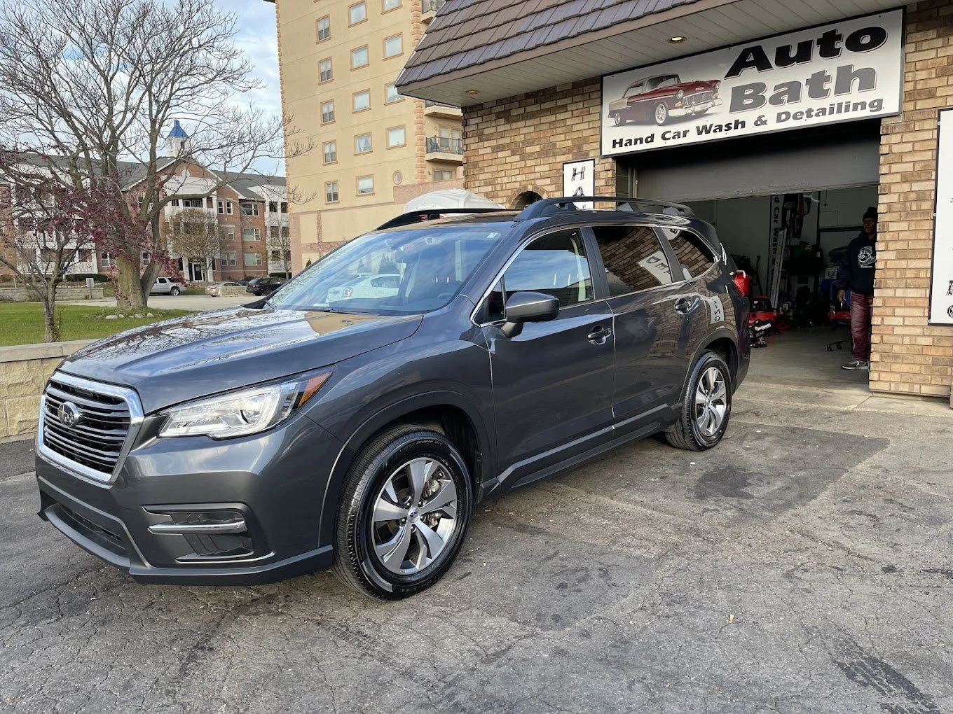 Auto Bath Hand Washing & Detailing in Kenosha, WI (5)