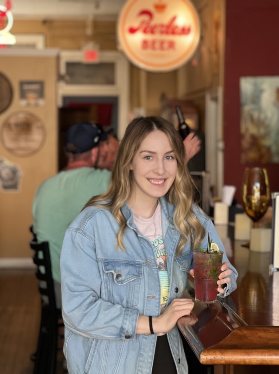 Tangled Hickory - Full Bar - Food - Game Room in Viroqua, WI (3)