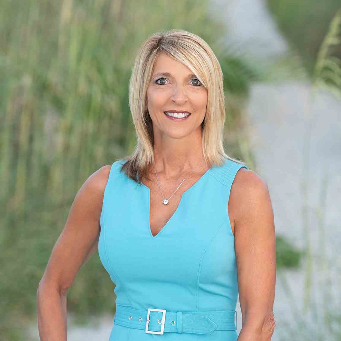 Beverly Hecht, Atlantic Beach, FL Realtor, BHHS FNR Real Estate in Atlantic Beach, FL