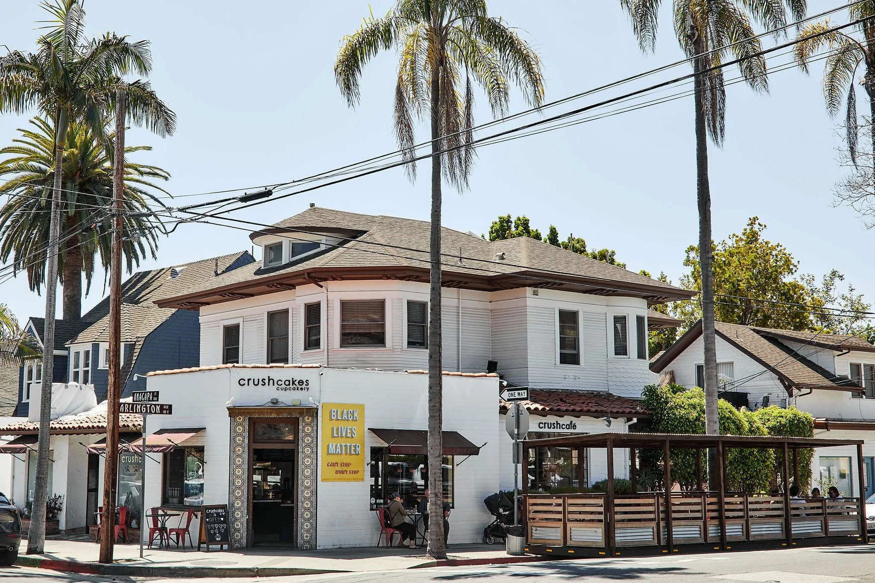 Crushcakes and Cafe in Goleta, CA (4)