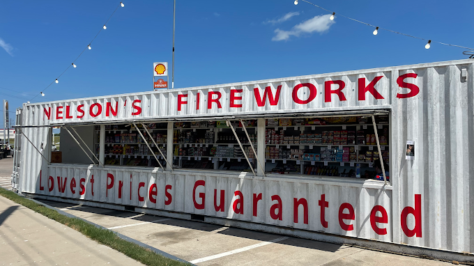 Nelsons Fireworks in Caddo Mills, TX (3)